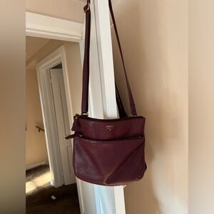 Fossil Tinsley Crossbody - Cabernet